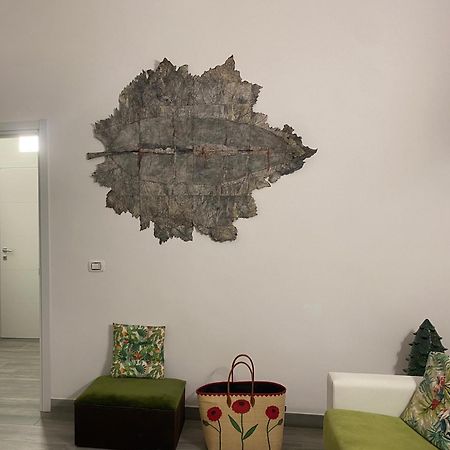Iris Apartment, Comfort E Stile Nel Cuore Di Бишелье Экстерьер фото
