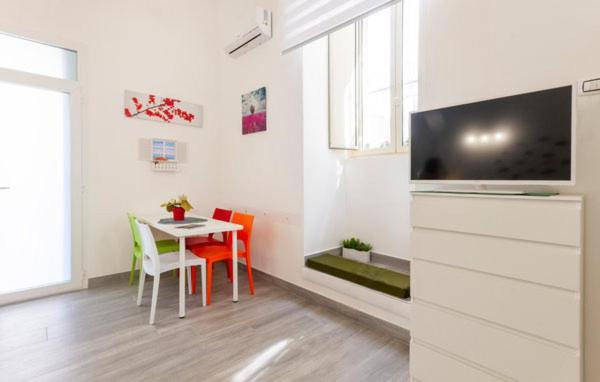 Iris Apartment, Comfort E Stile Nel Cuore Di Бишелье Экстерьер фото