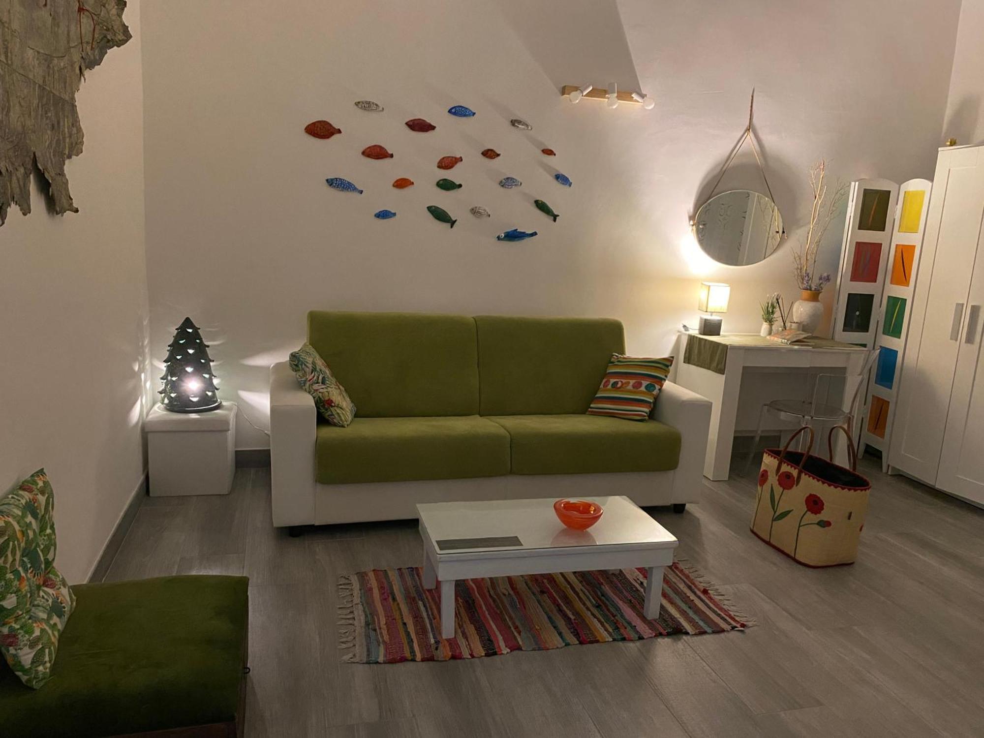 Iris Apartment, Comfort E Stile Nel Cuore Di Бишелье Экстерьер фото